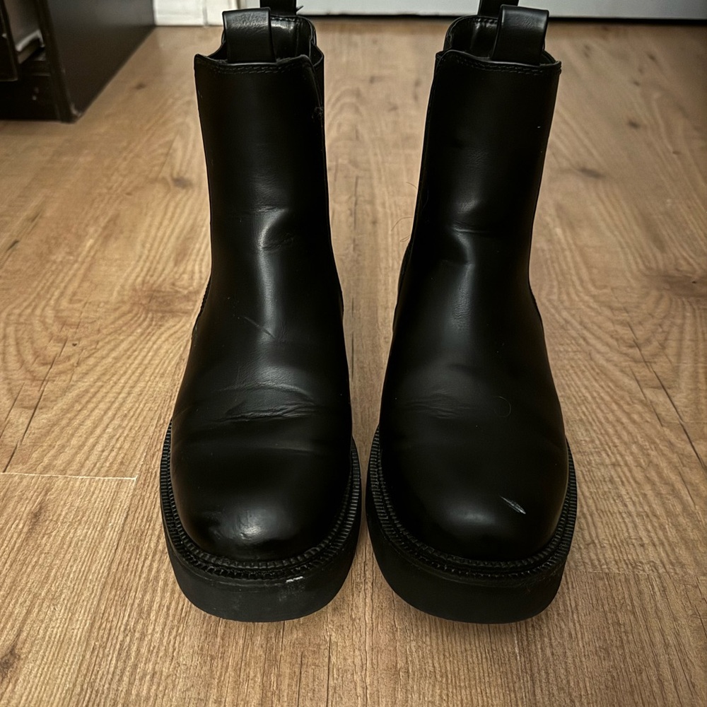 Black boots
